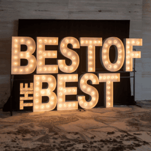 Dr. Jason C. Friedrichs has been named Best Cataract Surgeon in Naples in the Community Choice Awards sponsored by the Naples Daily News